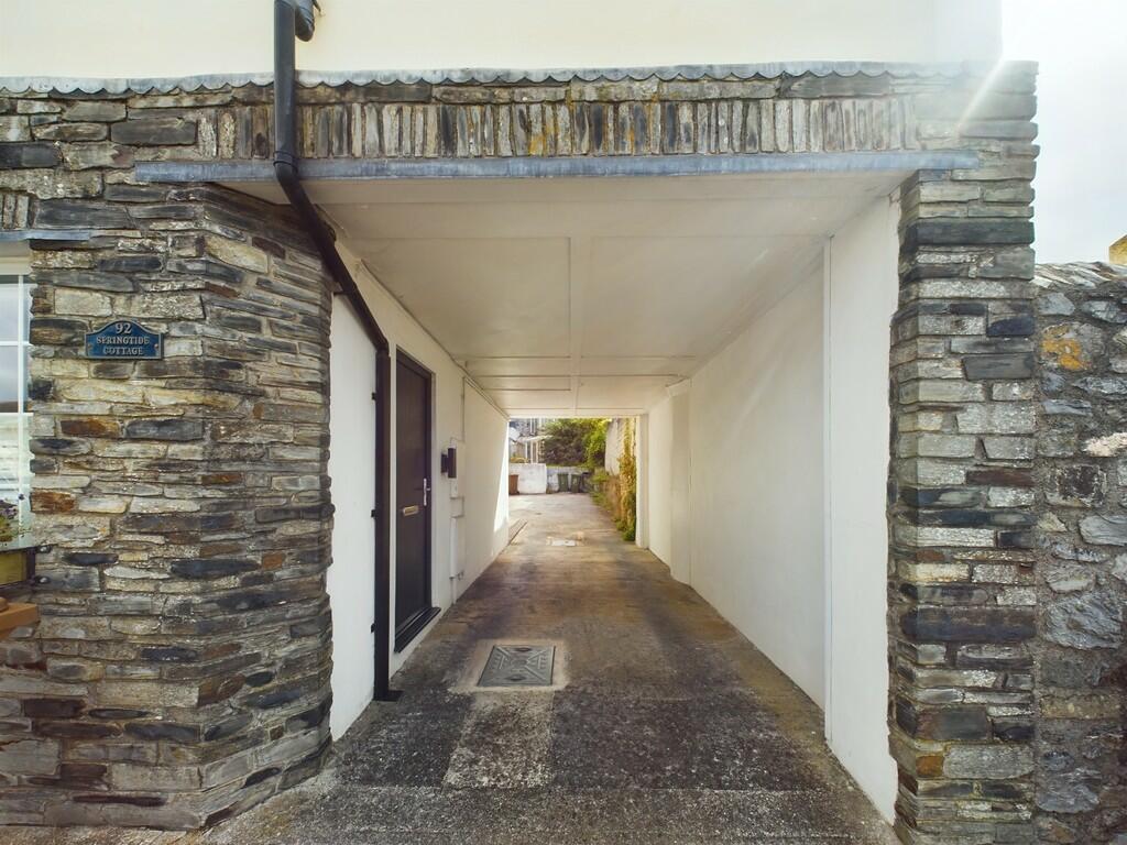 CAM02089G0-PR0310...