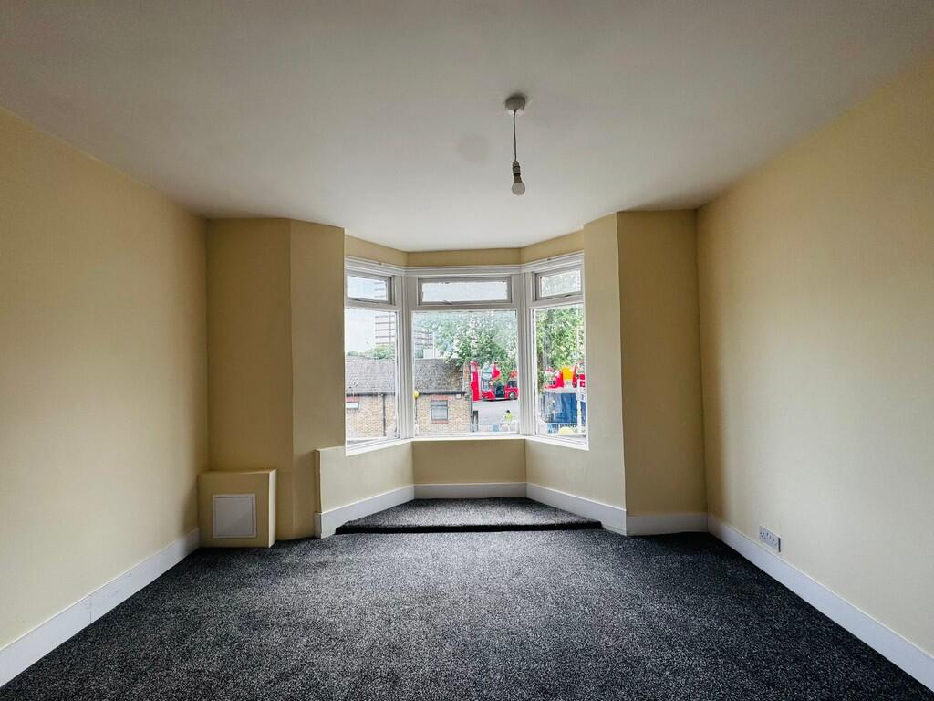 WhatsApp Image 20...