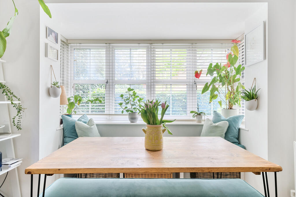 1296986-1-6835cf1...