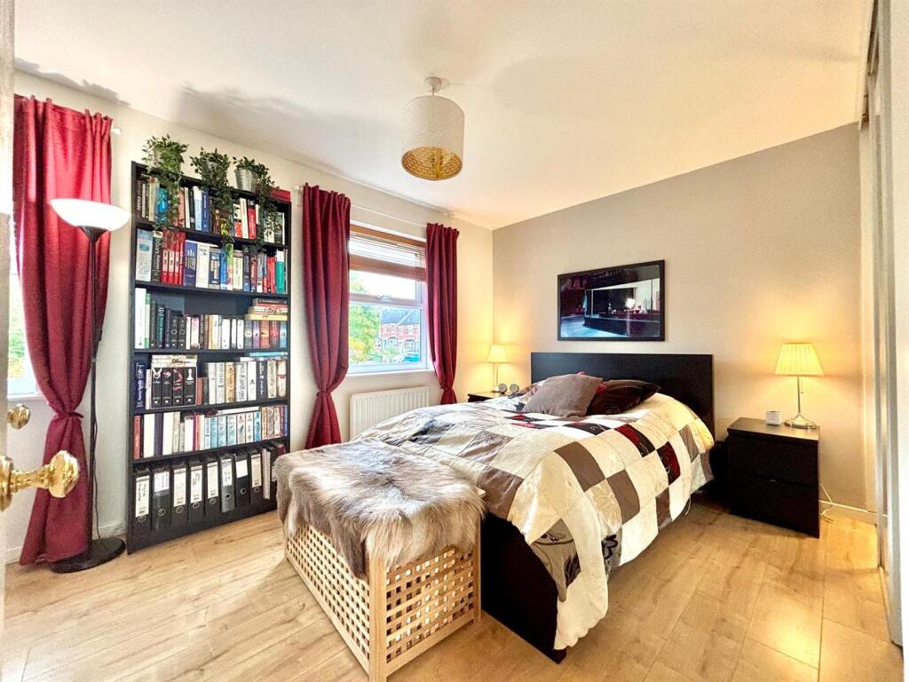 WhatsApp Image 2025-10-01 at 11.17.11_eda5d4e5.jpg