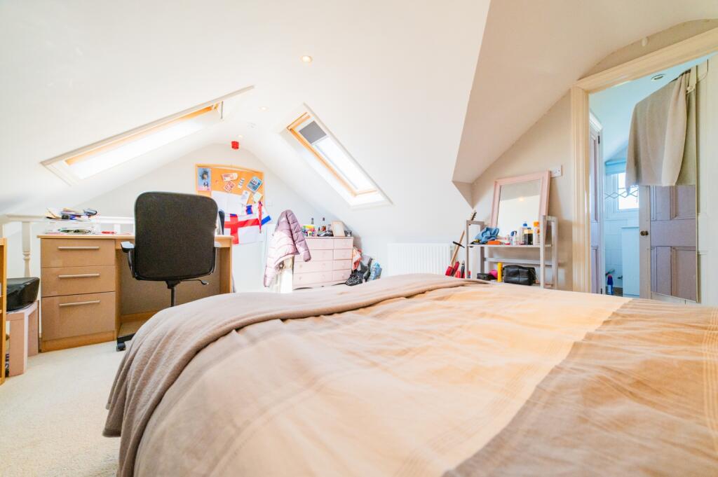 Call 02920 454555 to secure your viewing_13