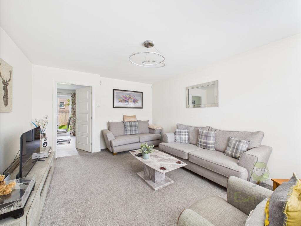 Lrg_CAM05477G0-PR0005-STILL005