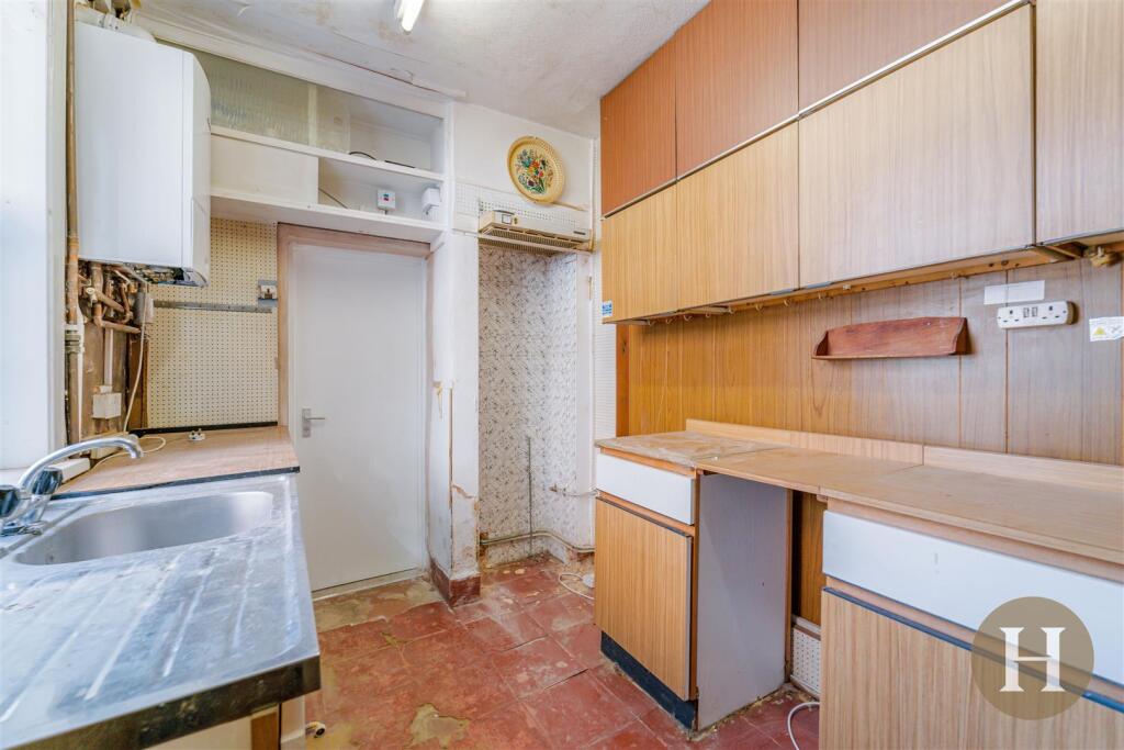 Hadleigh Estate Agents-13.jpg