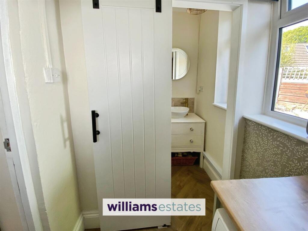 Utility Room And W.C