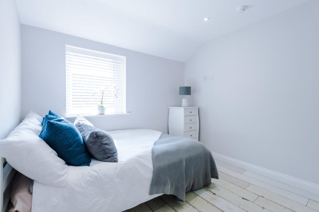 70 Langton Road Bedroom 14