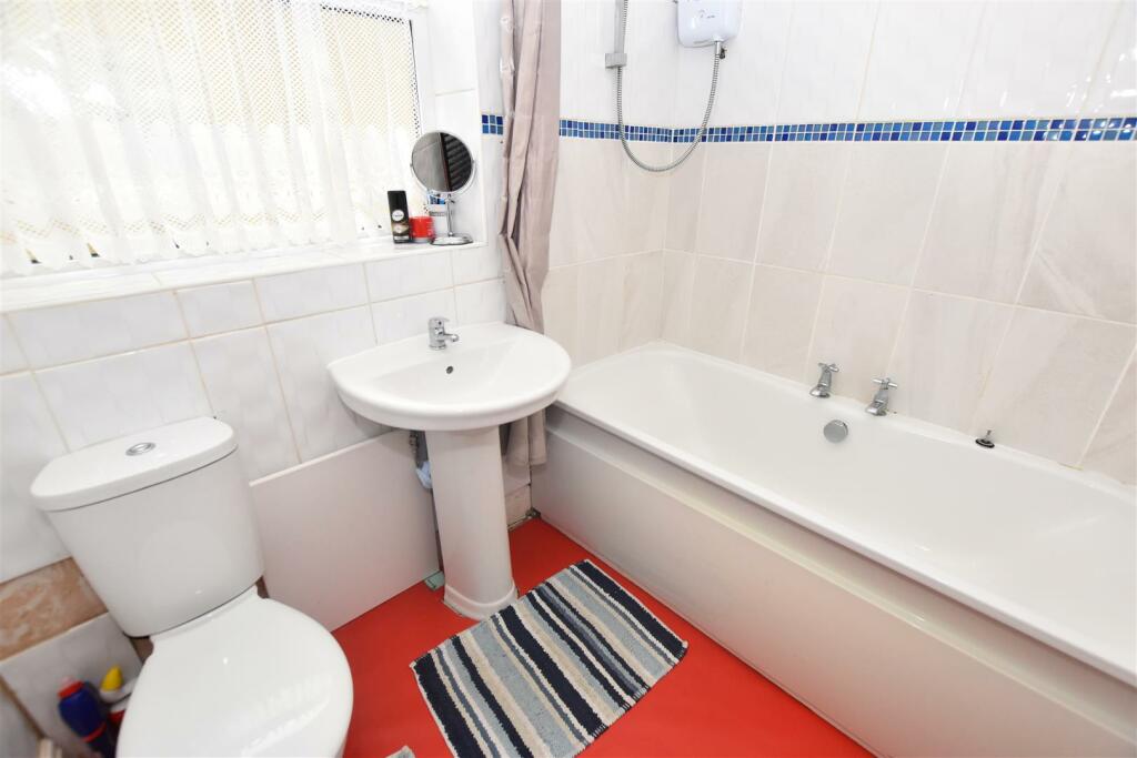 Ground Floor Bathroom.JPG