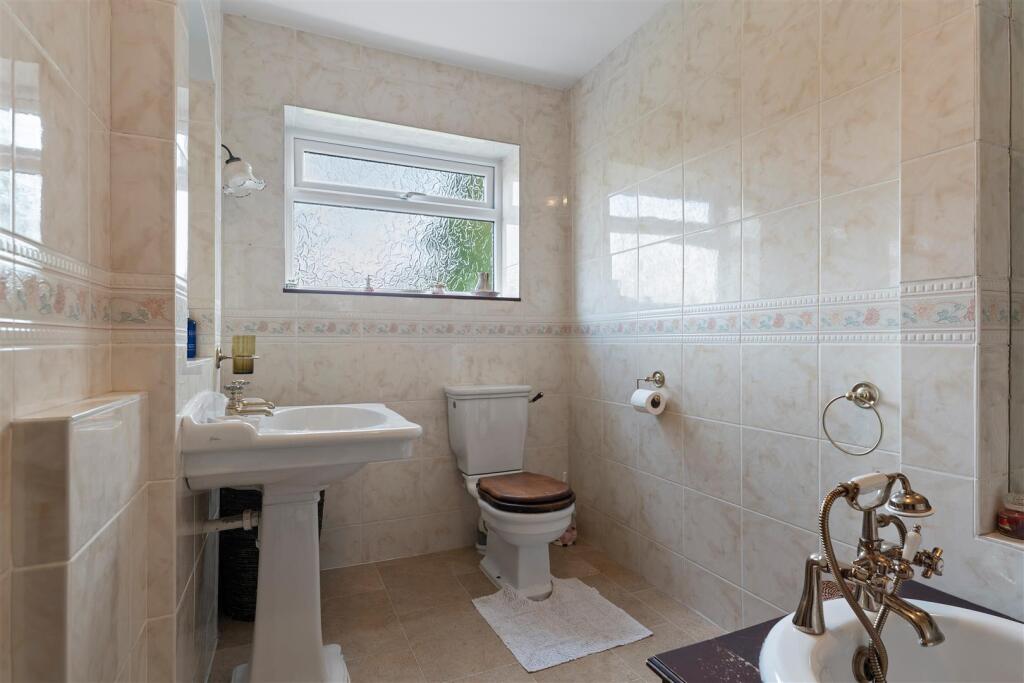 GF Bathroom