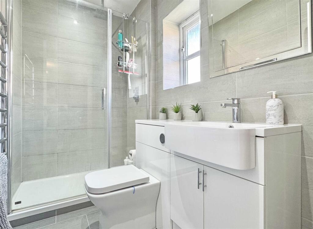 En-Suite.jpg
