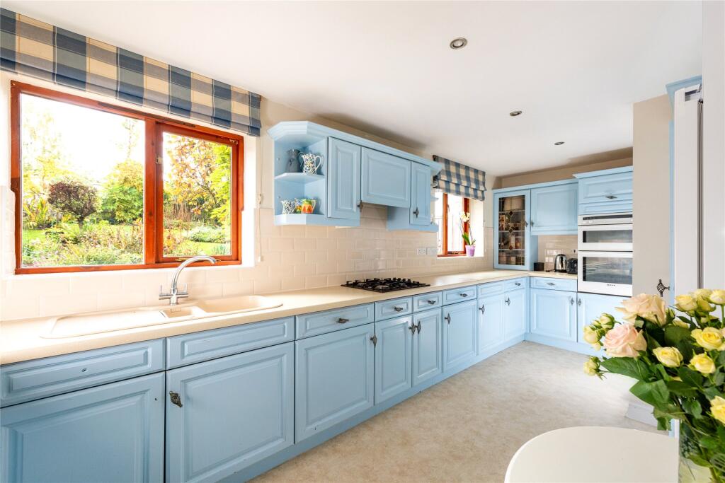Kitchen/Breakfast