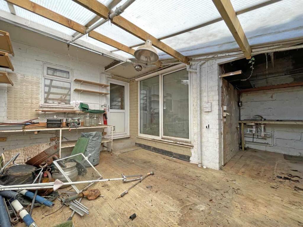 Erlstoke Close 73 Sunroom.jpg