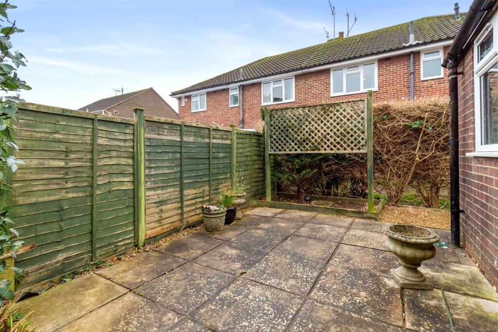 55 Gaisford Close-013.jpg