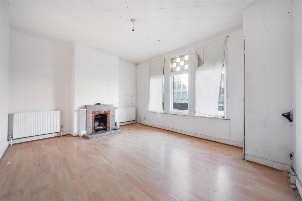 Lewisham High Street (9).jpg