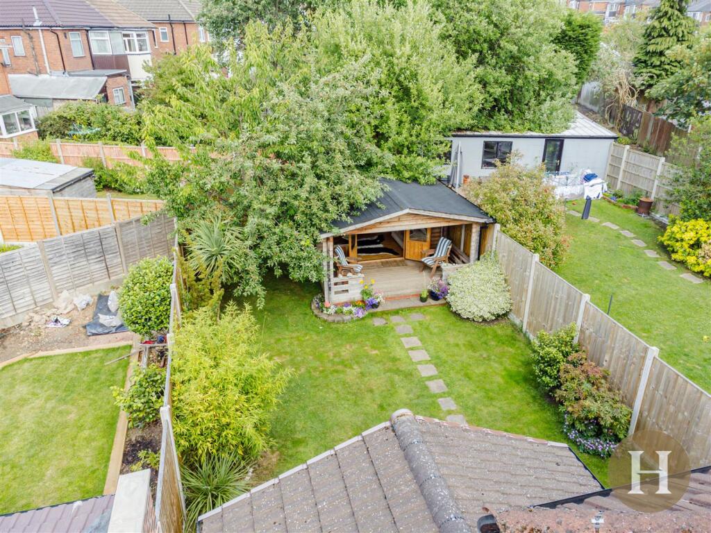 Hadleigh Estate Agents-54.jpg