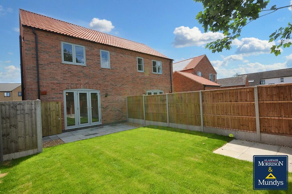 Rear Garden(2)