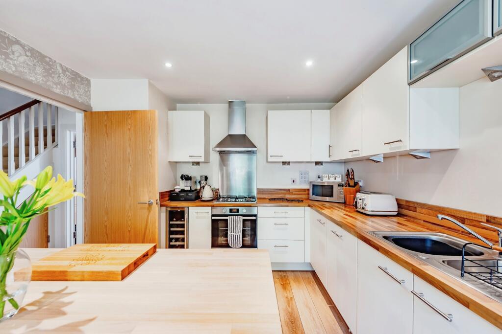 Kitchen/Breakfast
