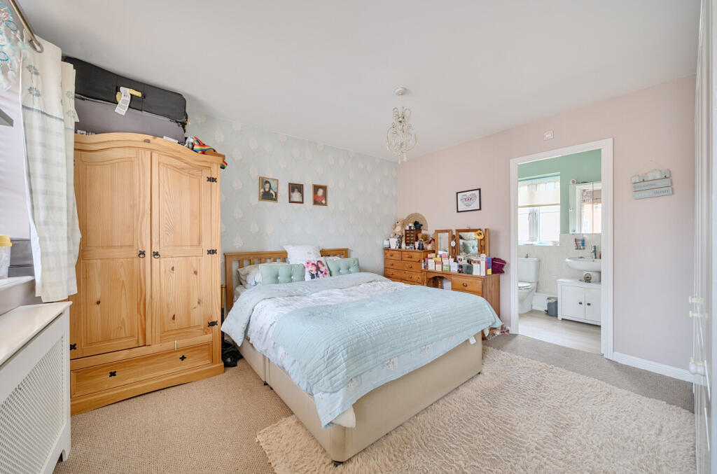 1307075-17-684af7...