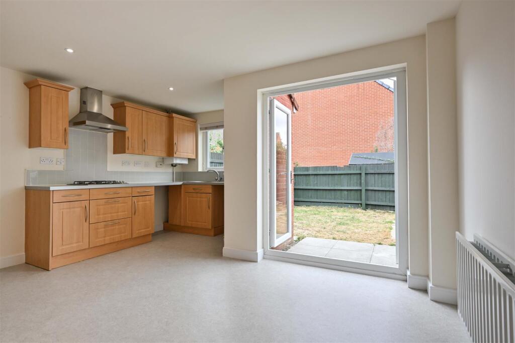 180725 Garth Road Trowbridge  July 2025   001.JPG