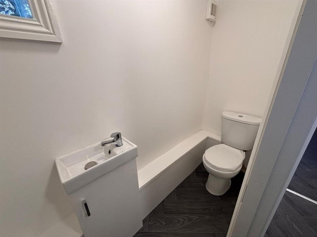 Groundfloor WC