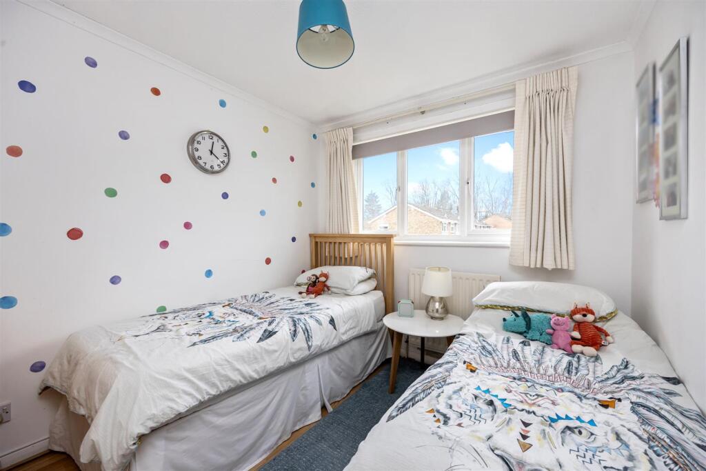 Coleridge Close_3-001.jpg