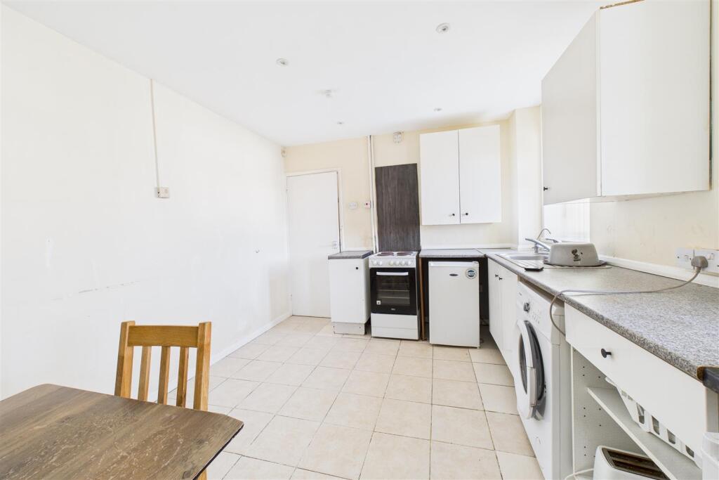91 Redford Crescent, Withywood, Bristol BS13 8SA |
