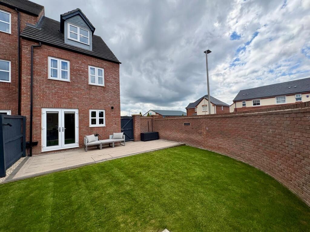 55 Walker Rear 2.jpg