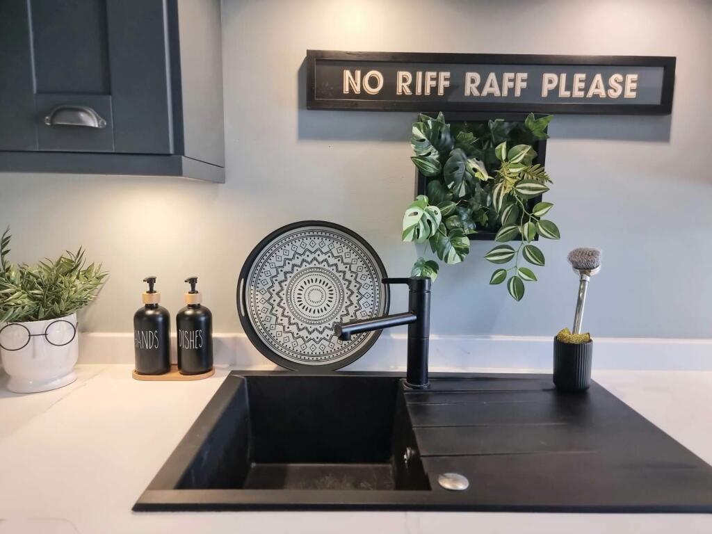 Kitchen/Family Room