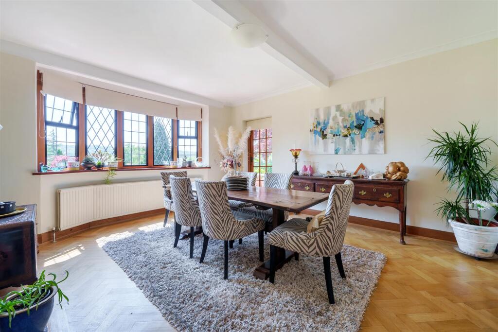 Dining Room (Main House).jpg