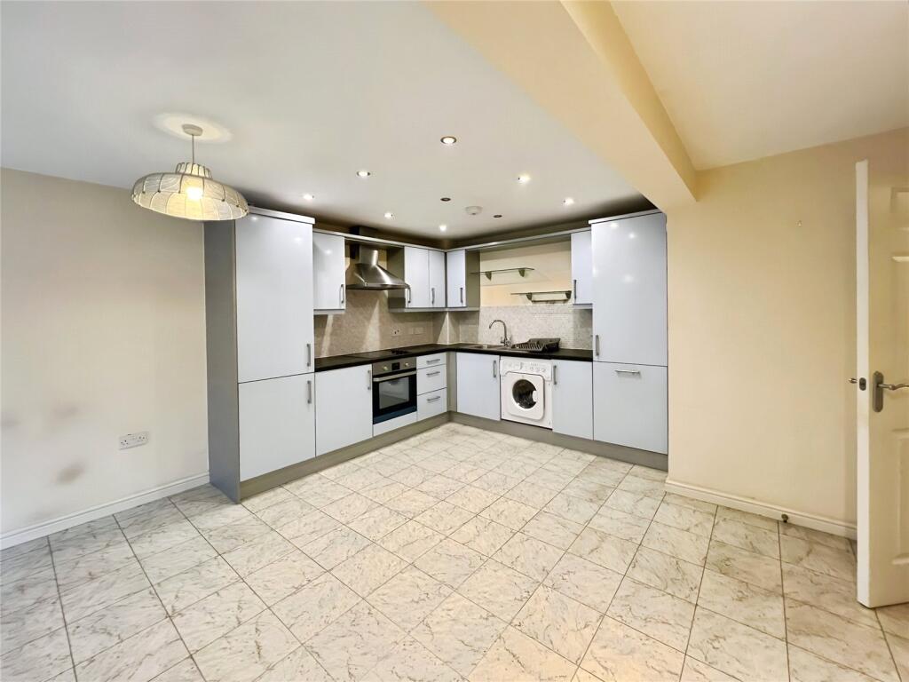 Kitchen/Living Area