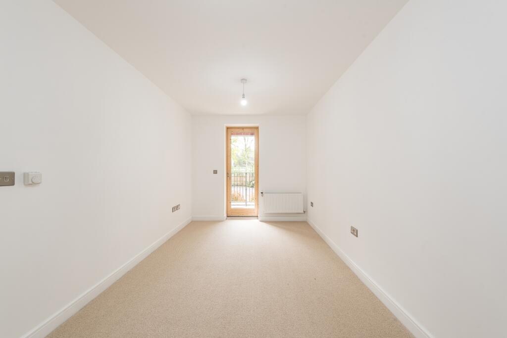 -Olivia-Court-043...