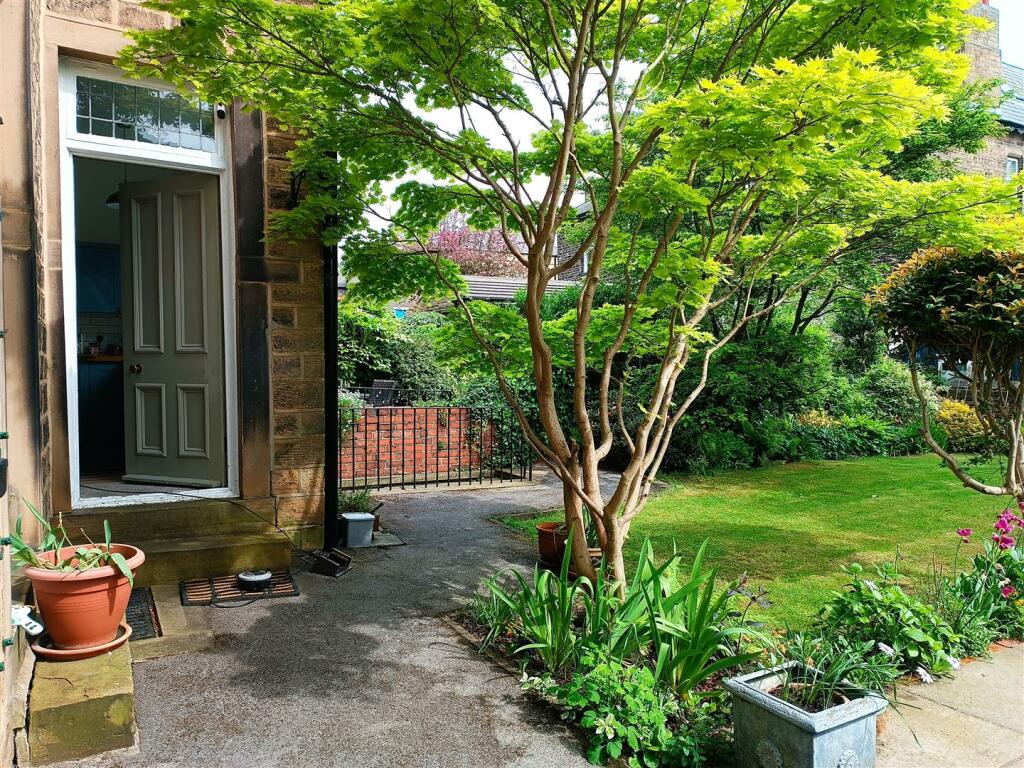 Bramleys Estate Agents - Grasmere Road - Gledholt 