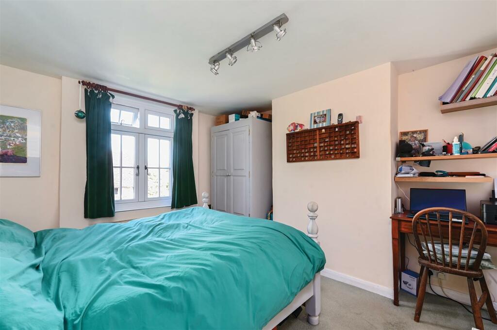 Bedroom.jpg