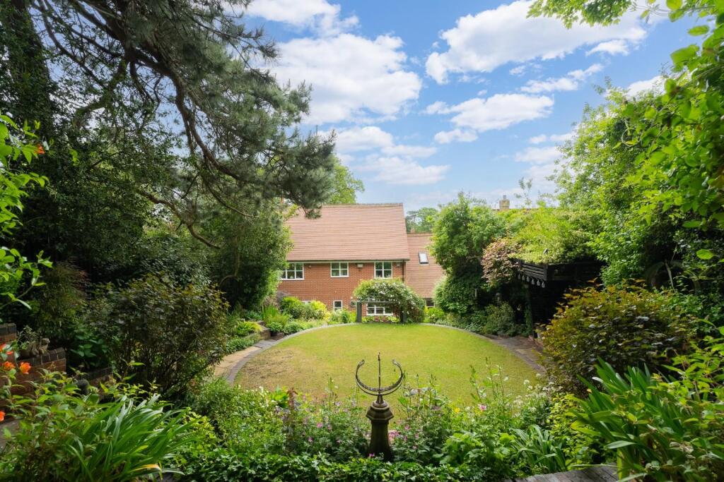 Vicarage Road-28.jpg