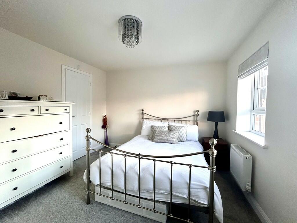 39 neptune bed 2(...