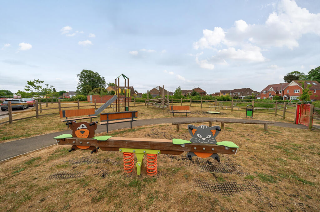 1297135-1-682f992...