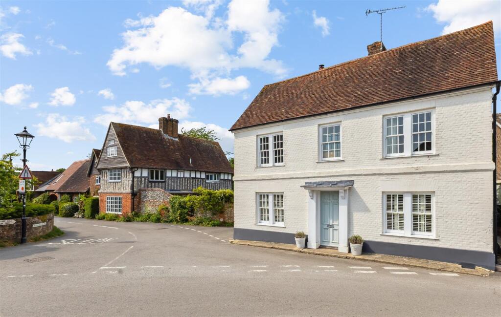 93317_Cross House High Street East Meon(6a).jpg