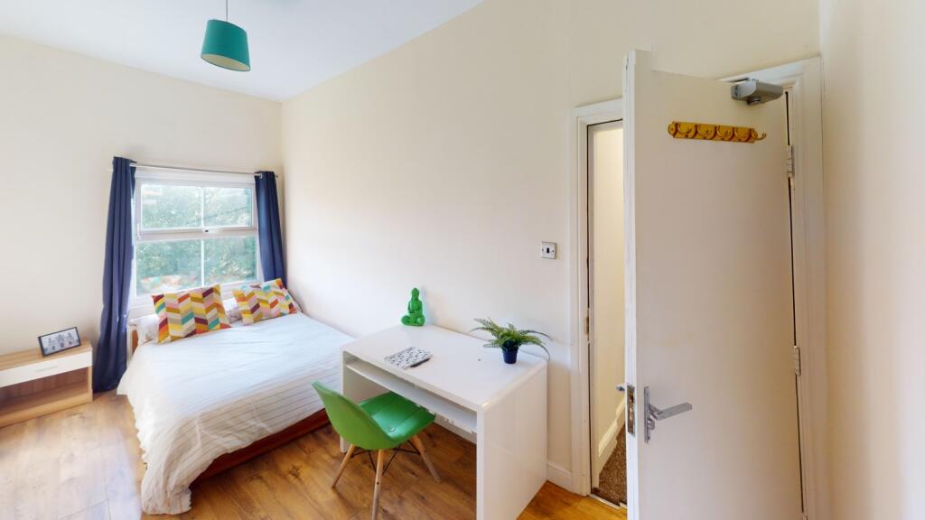 2-Alpha-Terrace-Bedroom 7