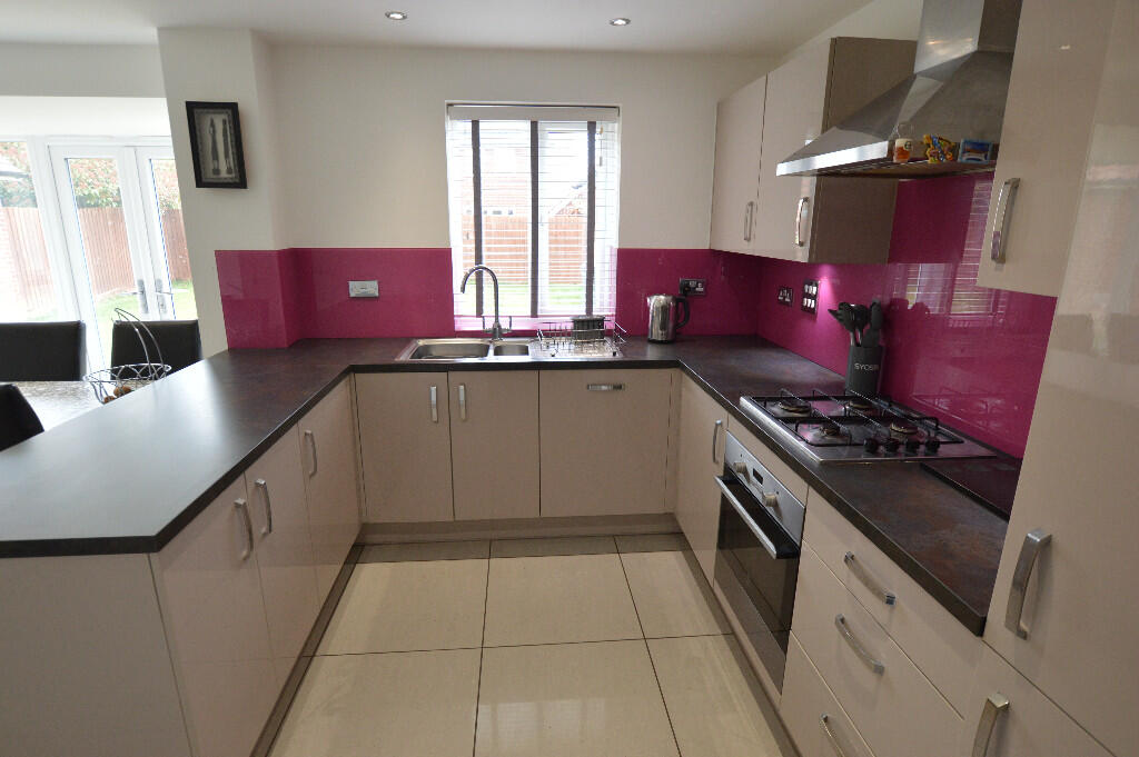 Fitted Kitchen