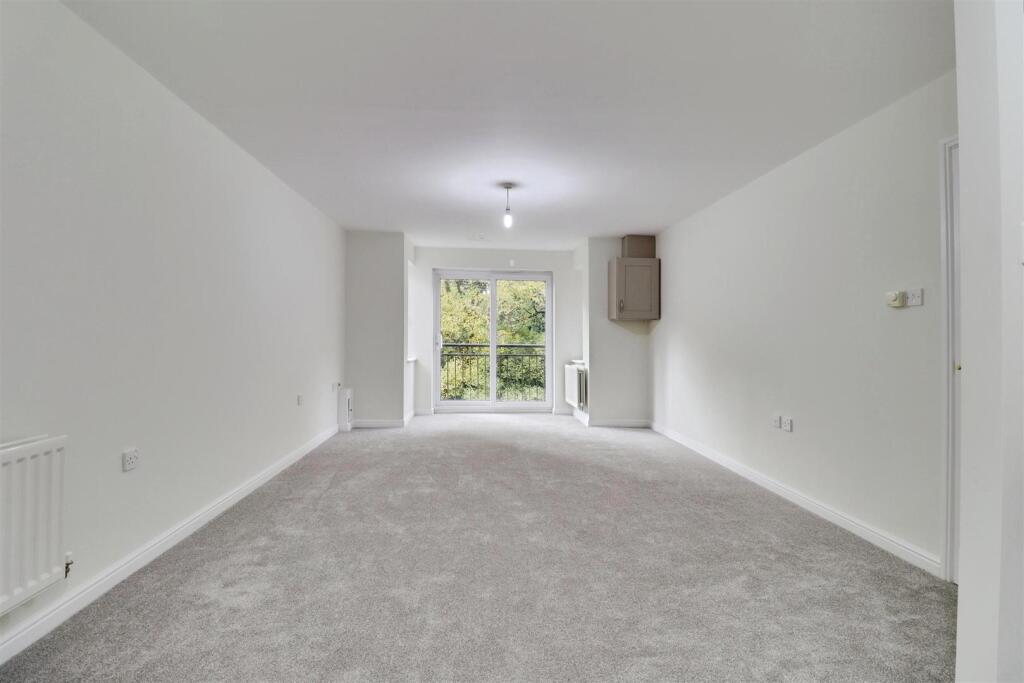 user_edited_photo-cbeab0fa_user-edited-963a3ff9-b2