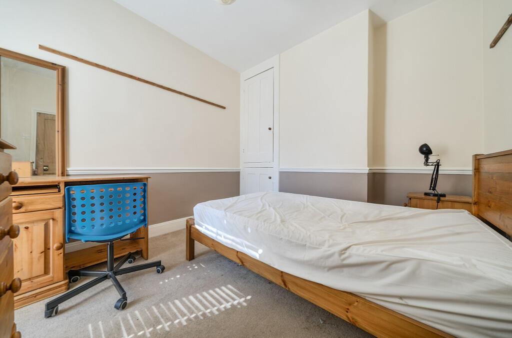 1324323-15-686e6d...