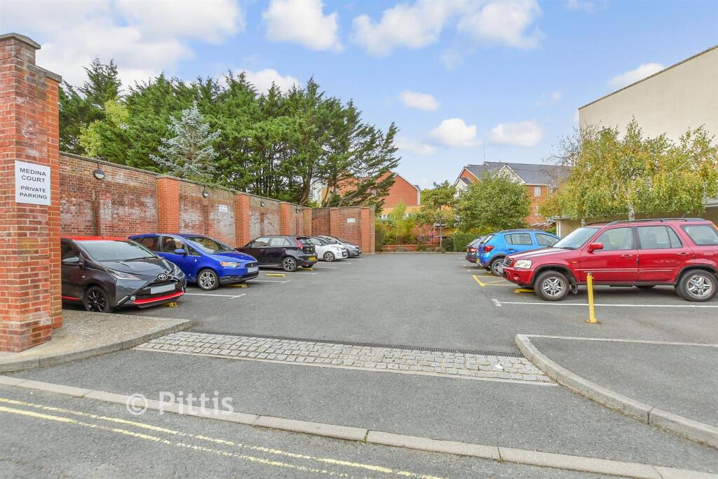 Driveway/Parking