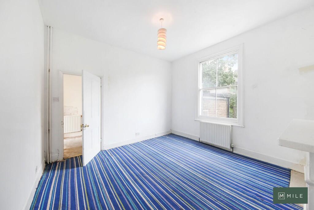 33 Warbeck Road -...