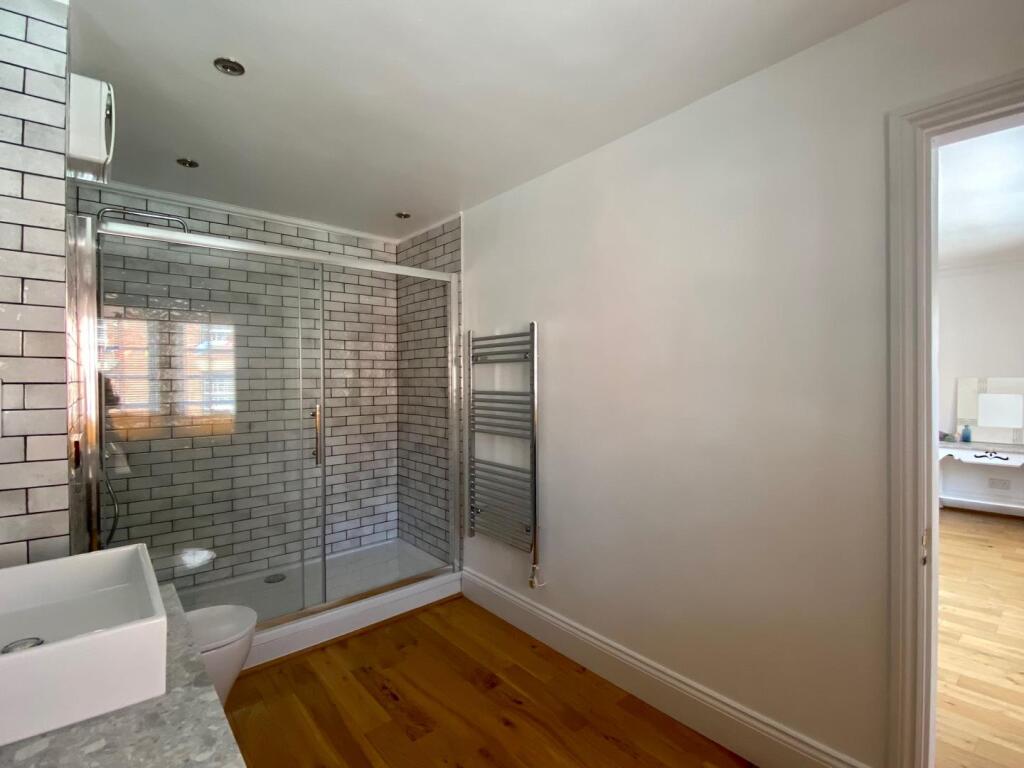 En Suite Shower Room