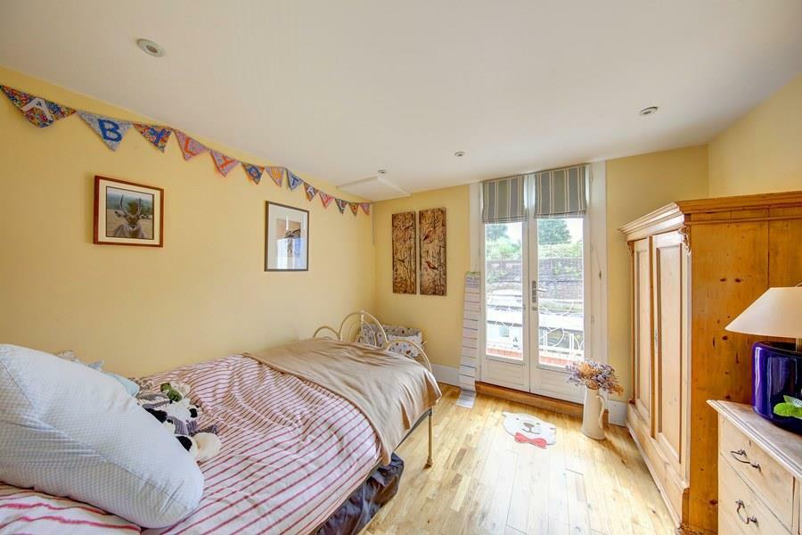 3_shellwood_road_bed