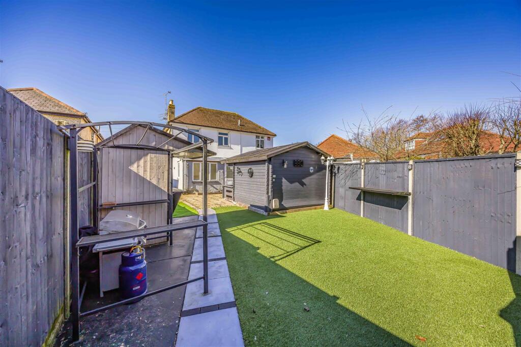 26 Queens Grove, Waterlooville-Small-PorticoMarket