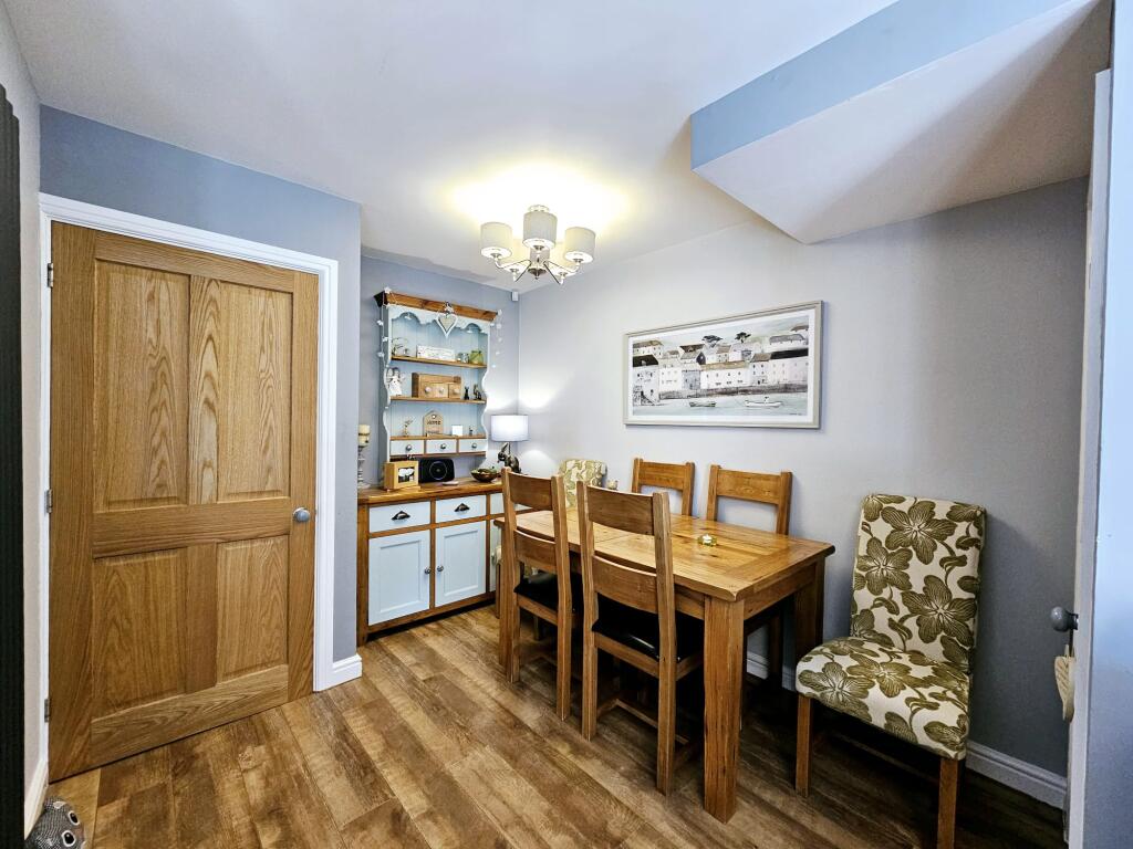 e1e004b1-5dc7-41a4-9ab3-5ff2f78a05db