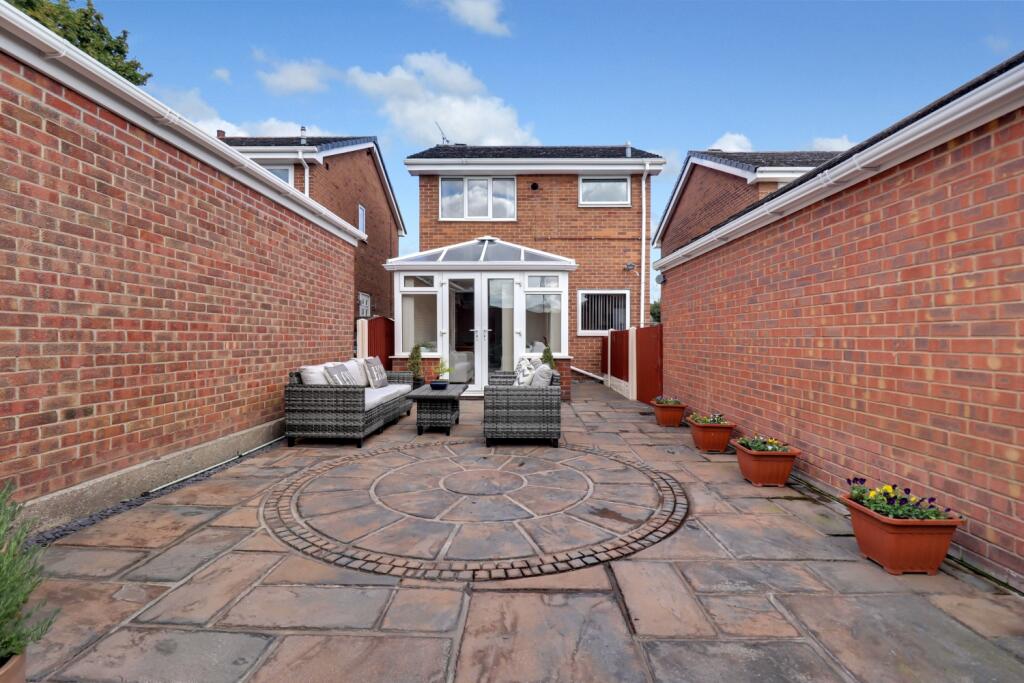 18- Rob Hammond EweMove Pontefract