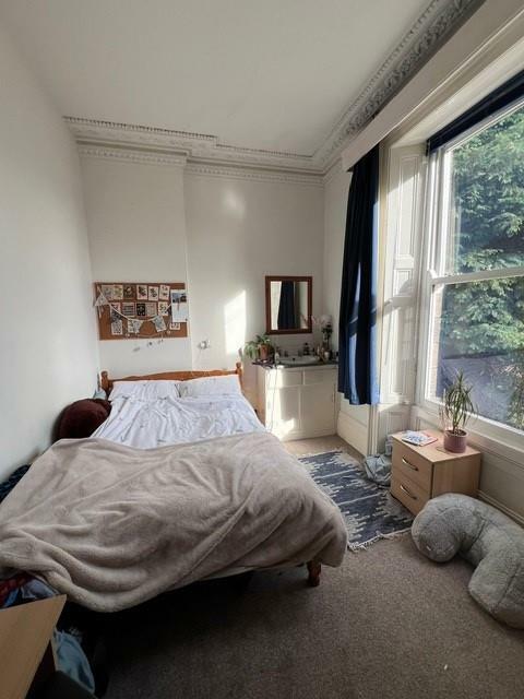 bed 6.jpg