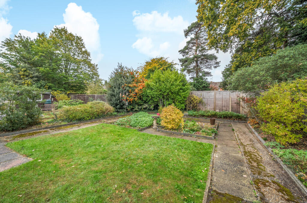 1365670-10-68ecbf...