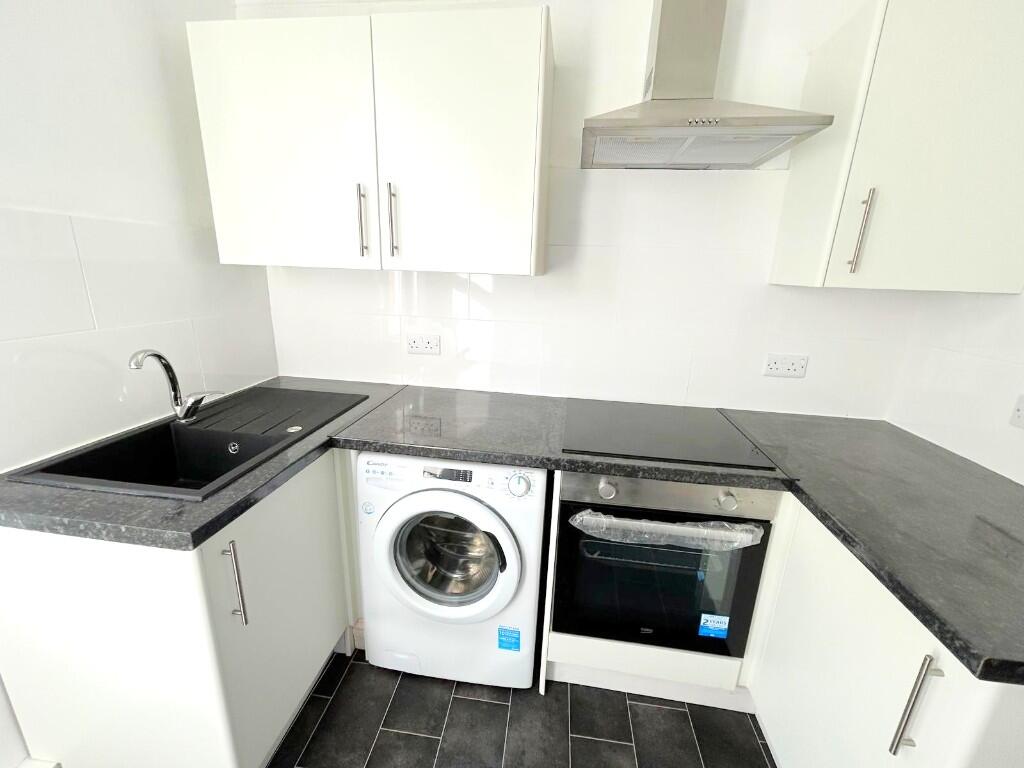 Shaftesbury Avenue, Southend-On-Sea, Essex, SS1