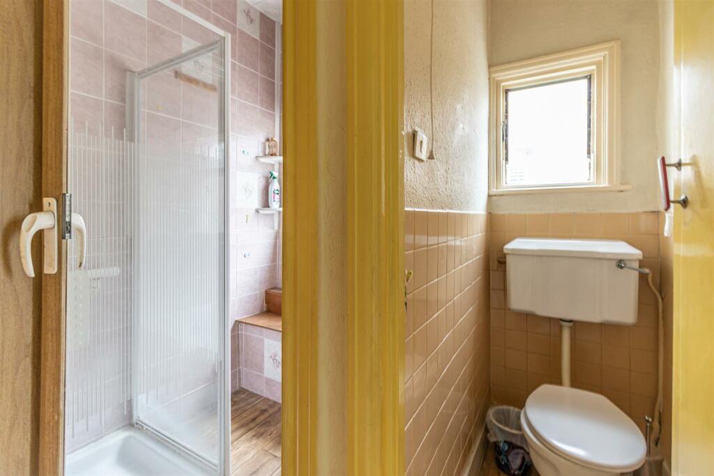 shower room &amp; w.c.jpg